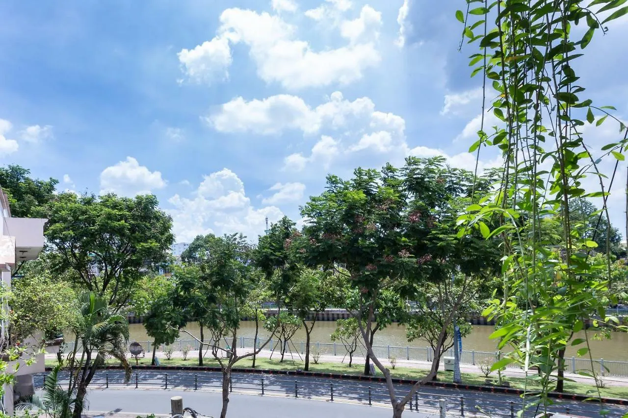 Cozrum Homes - Yoga Corner Ho Chi Minh City